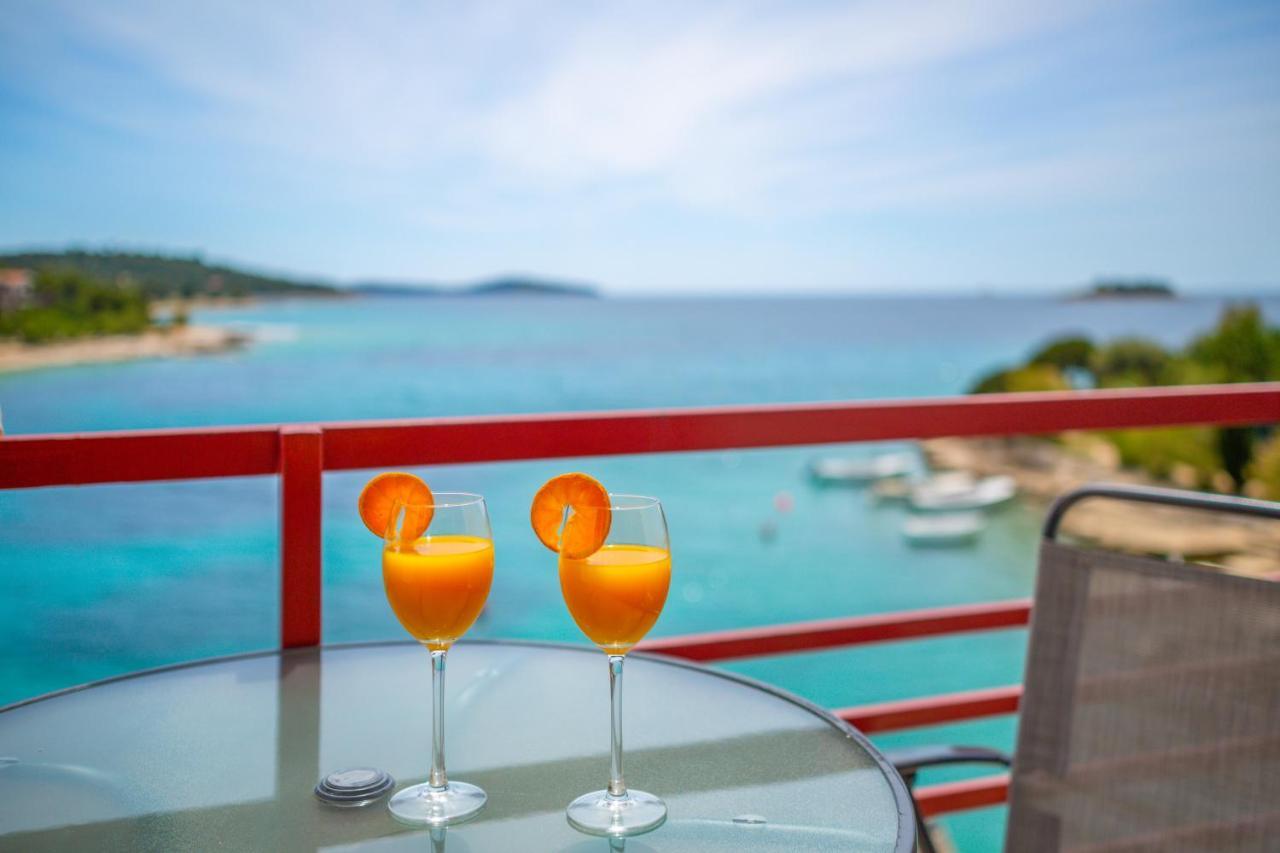 Apartments Villa Zrinka - Last Season Ever! โรกอซนิซา ภายนอก รูปภาพ