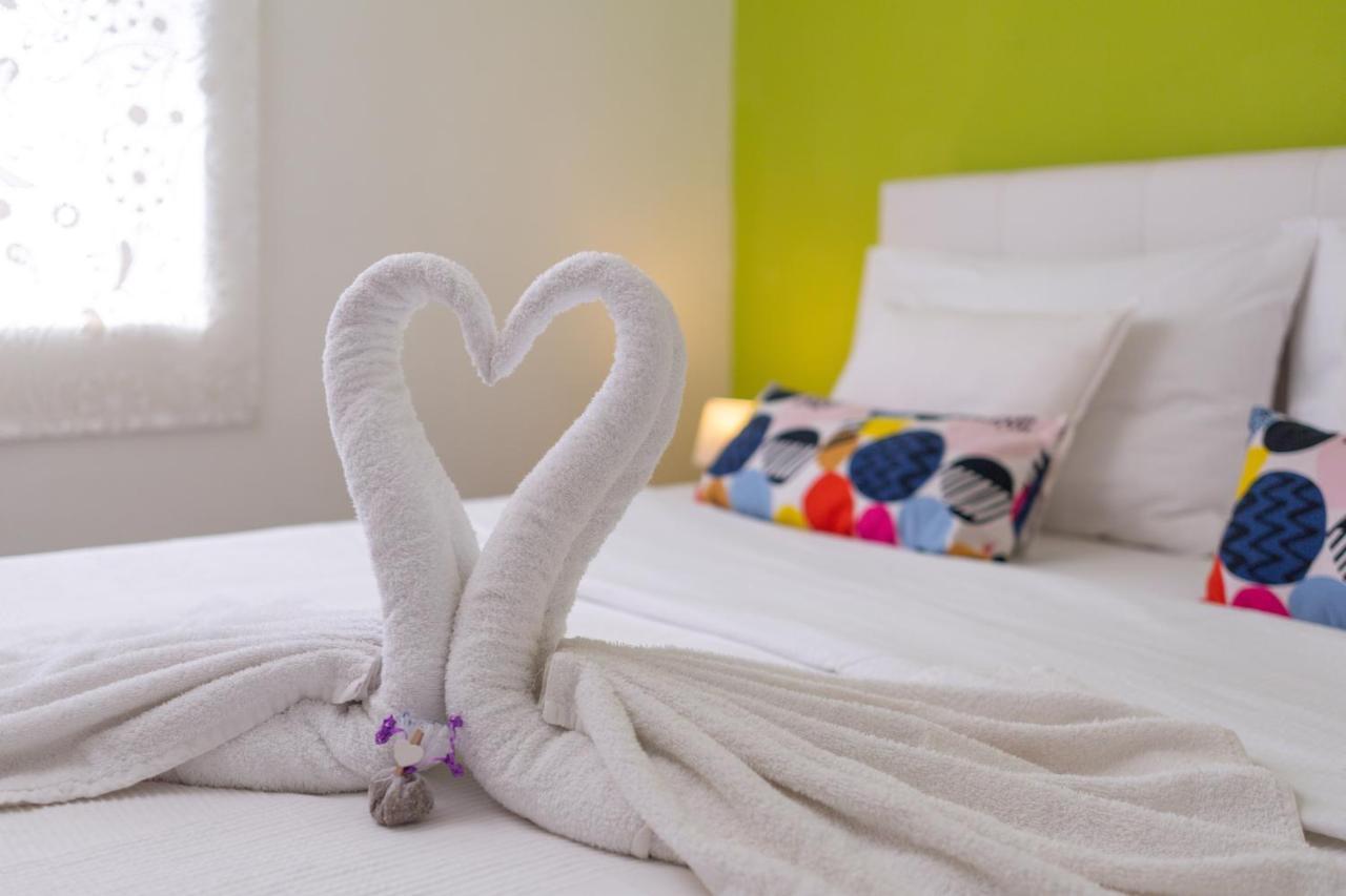 Apartments Villa Zrinka - Last Season Ever! โรกอซนิซา ภายนอก รูปภาพ